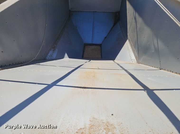 image for item DN7085 2004 Timpte Super Hopper grain trailer