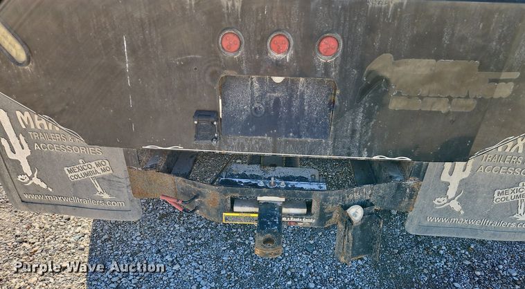 image for item DN7204 2007 International  4400 flatbed truck