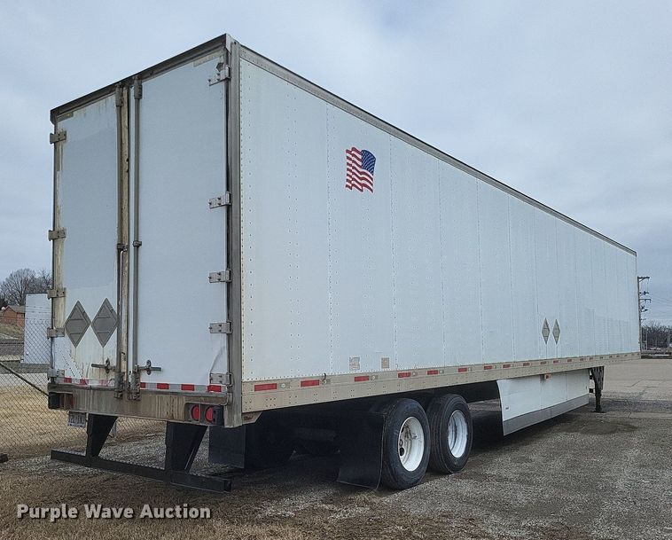 image for item DO4817 2007 Utility  4000D-X dry van trailer