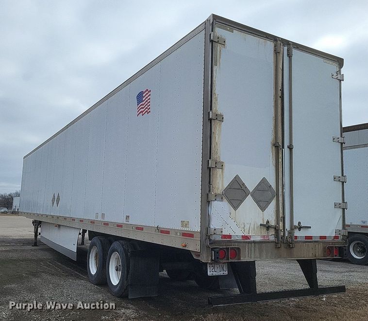 image for item DO4817 2007 Utility  4000D-X dry van trailer