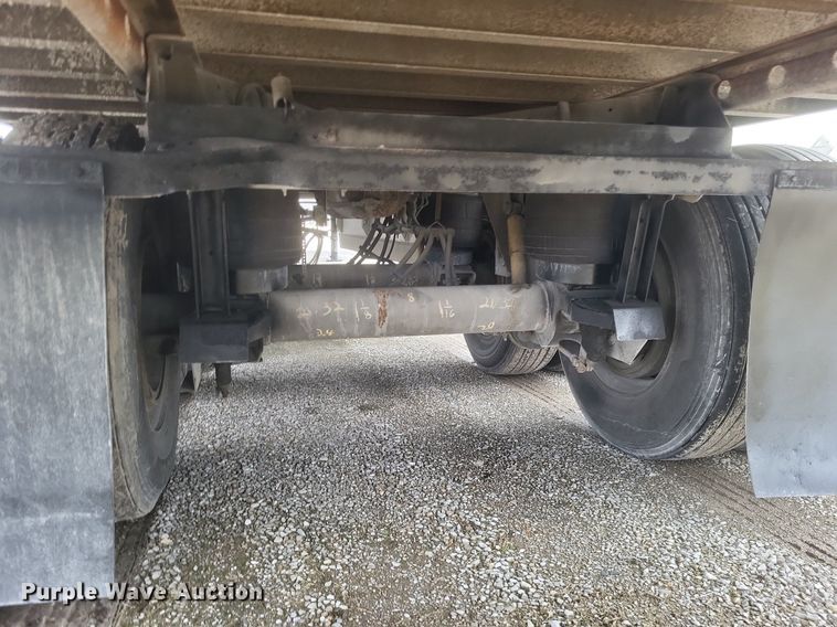 image for item DO4817 2007 Utility  4000D-X dry van trailer