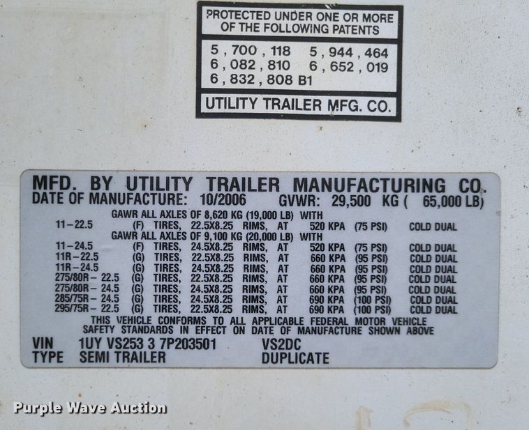 image for item DO4817 2007 Utility  4000D-X dry van trailer