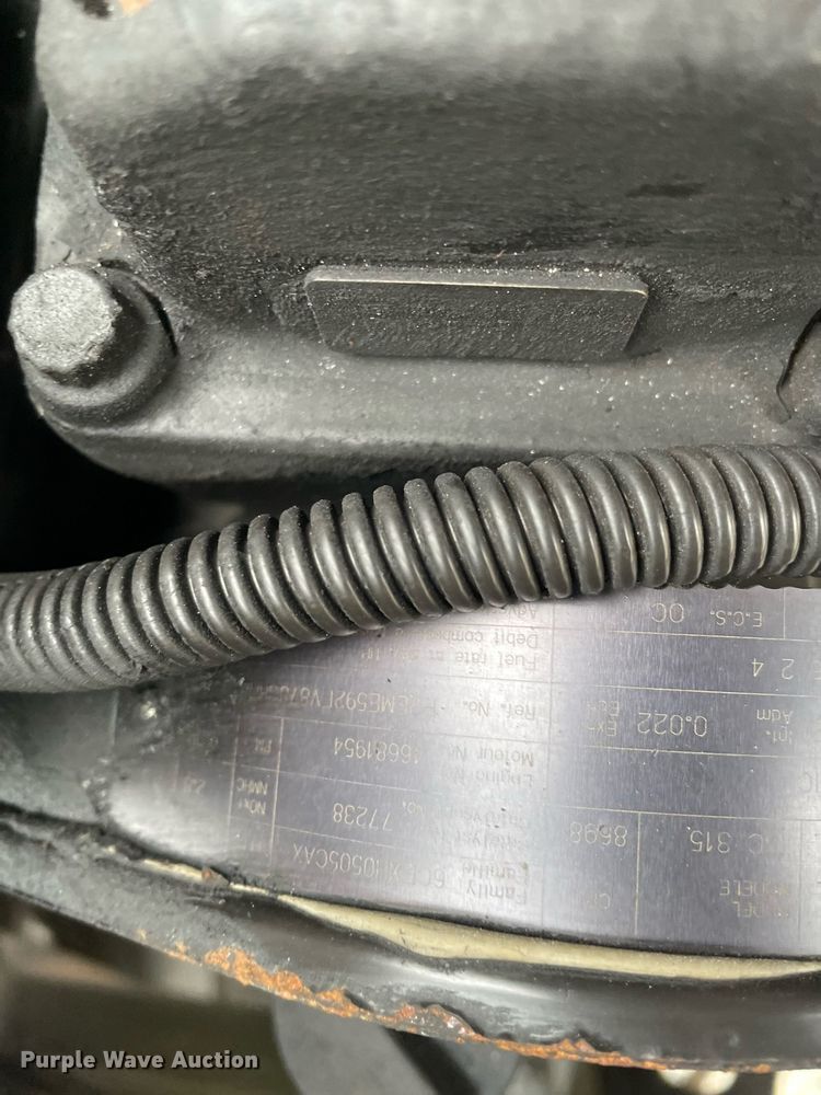 image for item DP0269 2007 Peterbilt 335 truck cab and chassis