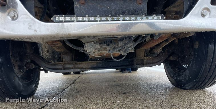 image for item DP0288 2000 International  9100 semi truck