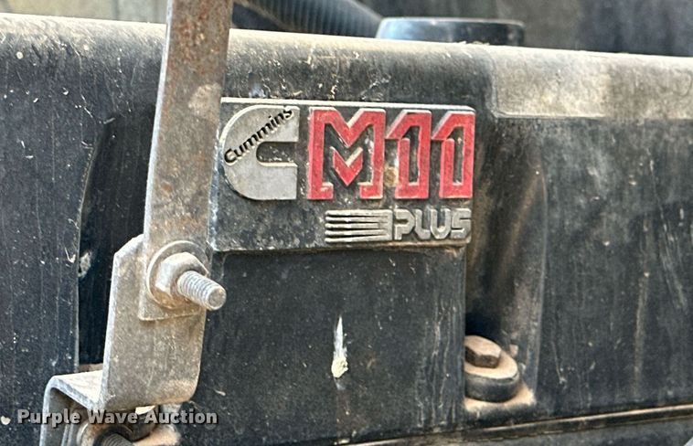 image for item DQ1579 1998 International 9100 semi truck