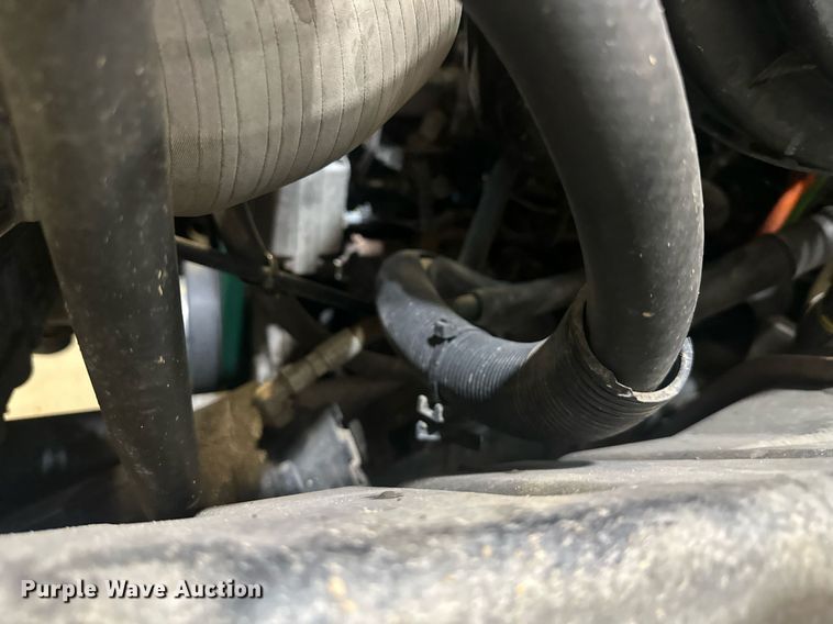 image for item DW2945 2011 International WorkStar 7400 truck cab and chassis