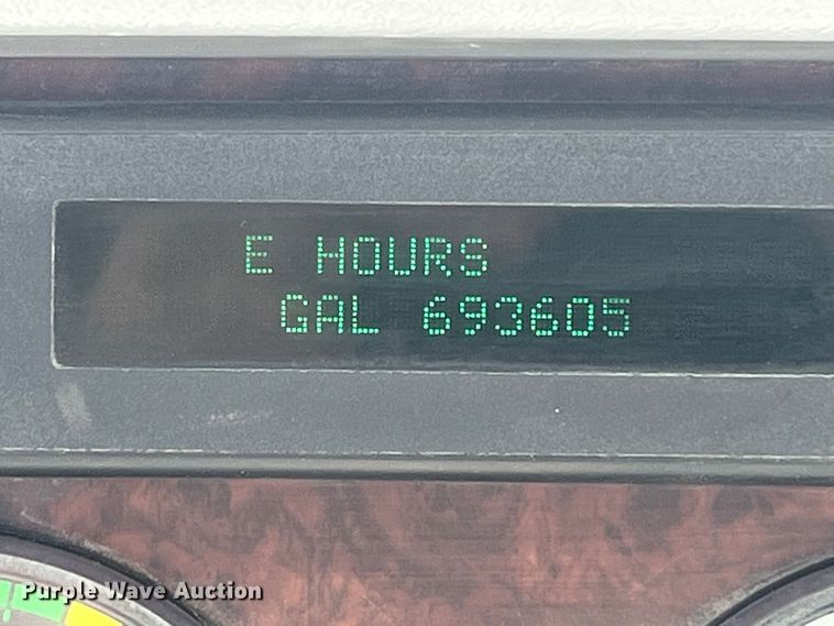 image for item EI0609 2000 Freightliner FLC120 semi truck