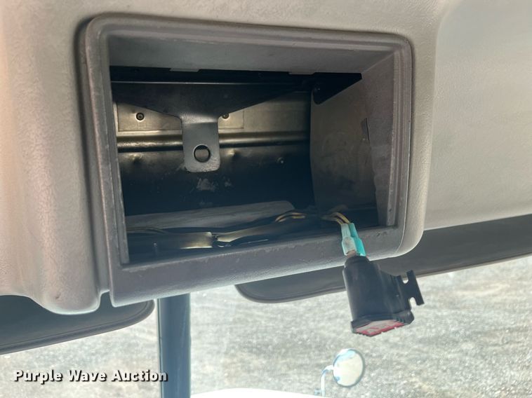 image for item EI0609 2000 Freightliner FLC120 semi truck