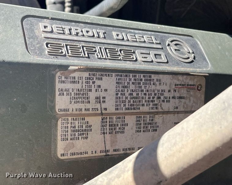 image for item EI0609 2000 Freightliner FLC120 semi truck