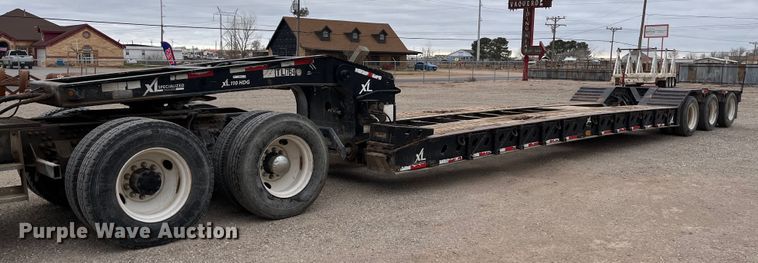 image for item EI0610 2015 XL Specialized XL 110 HDG lowboy equipment trailer