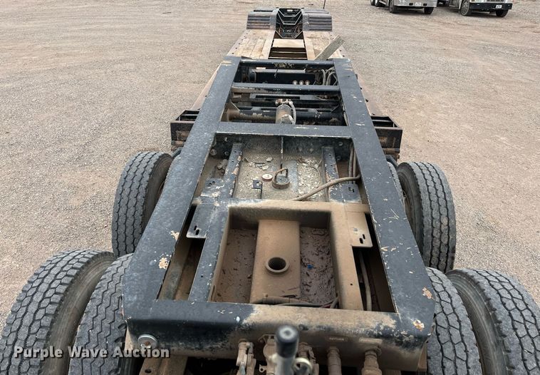 image for item EI0610 2015 XL Specialized XL 110 HDG lowboy equipment trailer