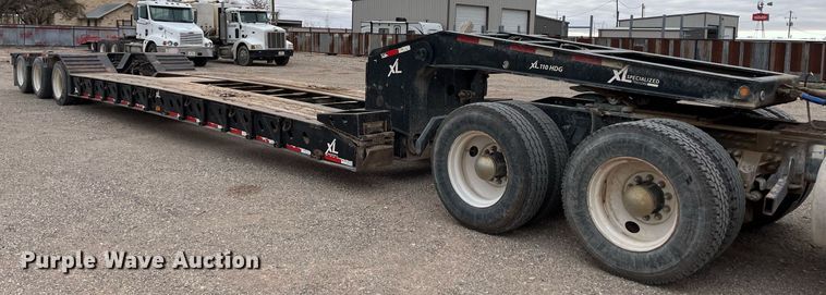 image for item EI0610 2015 XL Specialized XL 110 HDG lowboy equipment trailer