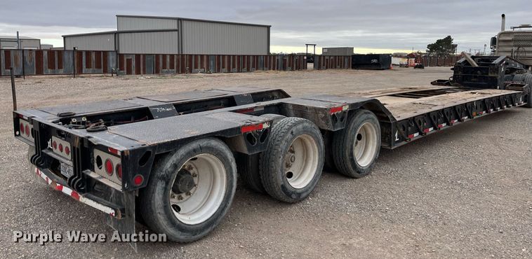 image for item EI0610 2015 XL Specialized XL 110 HDG lowboy equipment trailer