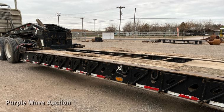 image for item EI0610 2015 XL Specialized XL 110 HDG lowboy equipment trailer