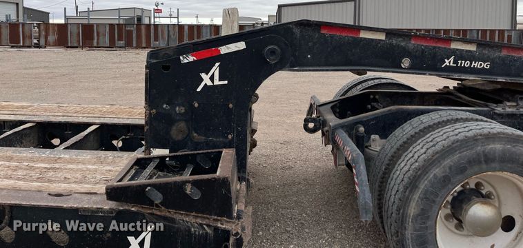 image for item EI0610 2015 XL Specialized XL 110 HDG lowboy equipment trailer