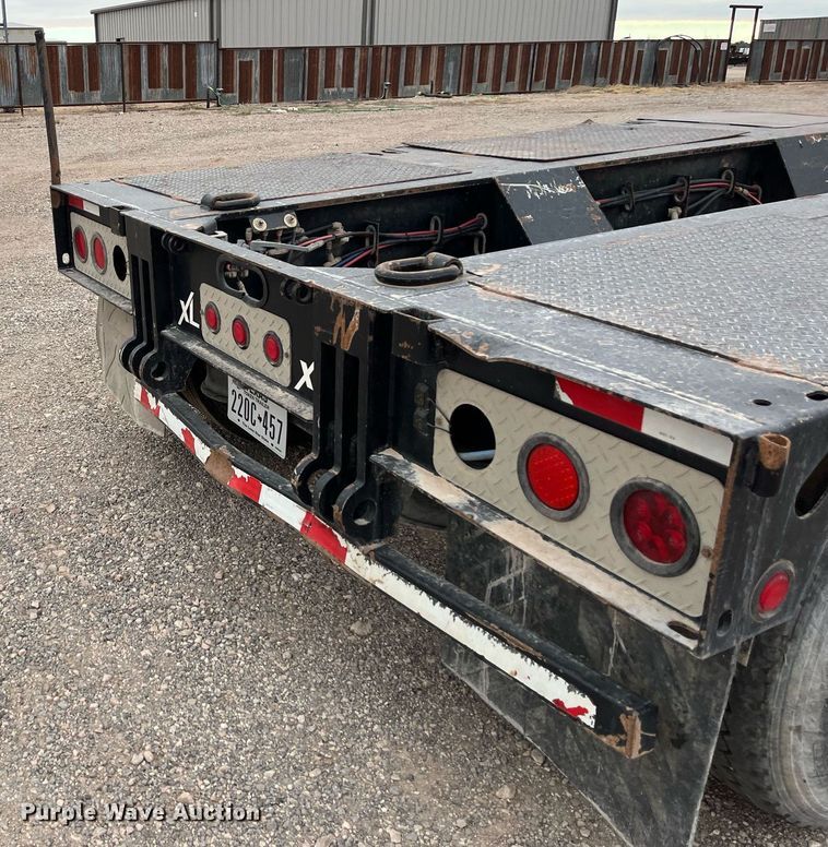 image for item EI0610 2015 XL Specialized XL 110 HDG lowboy equipment trailer