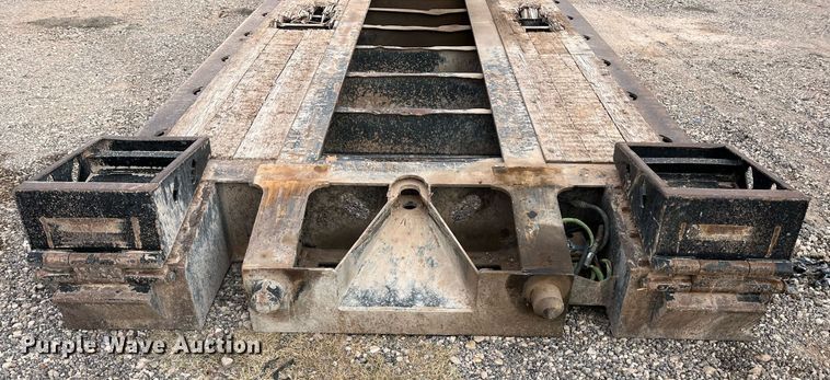 image for item EI0610 2015 XL Specialized XL 110 HDG lowboy equipment trailer