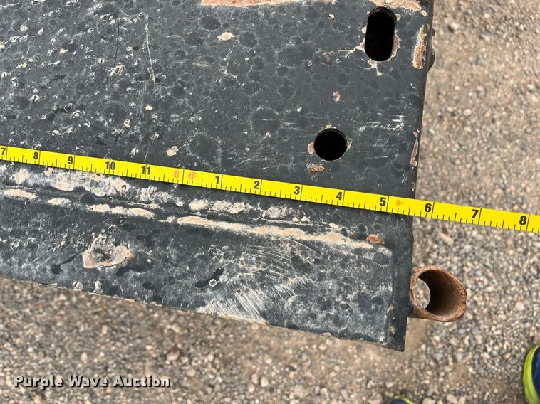 image for item EI0610 2015 XL Specialized XL 110 HDG lowboy equipment trailer