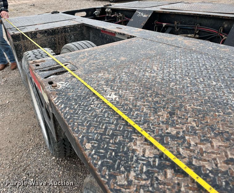 image for item EI0610 2015 XL Specialized XL 110 HDG lowboy equipment trailer