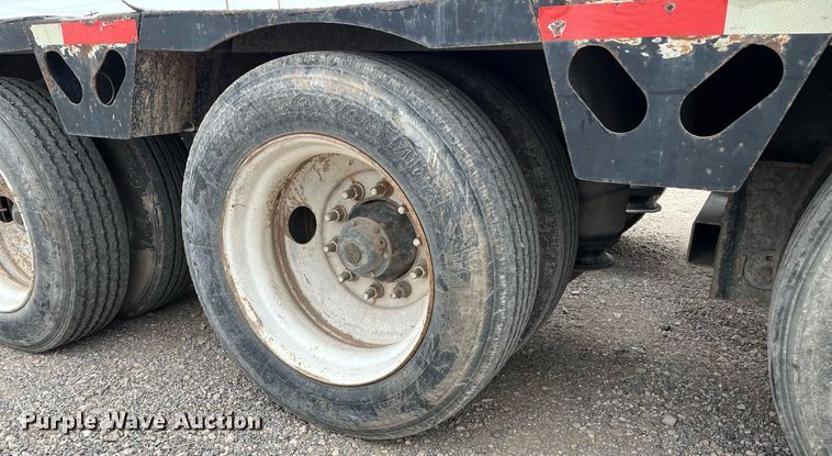 image for item EI0610 2015 XL Specialized XL 110 HDG lowboy equipment trailer