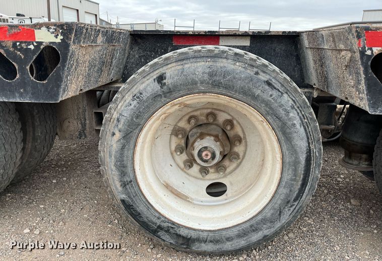 image for item EI0610 2015 XL Specialized XL 110 HDG lowboy equipment trailer