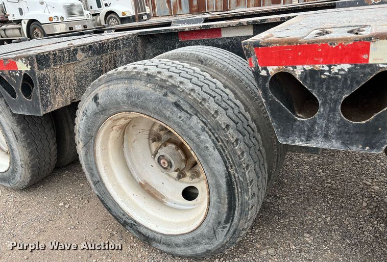 image for item EI0610 2015 XL Specialized XL 110 HDG lowboy equipment trailer