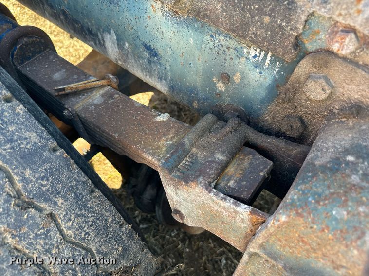 image for item EJ0172 1981 Peterbilt 359 semi truck