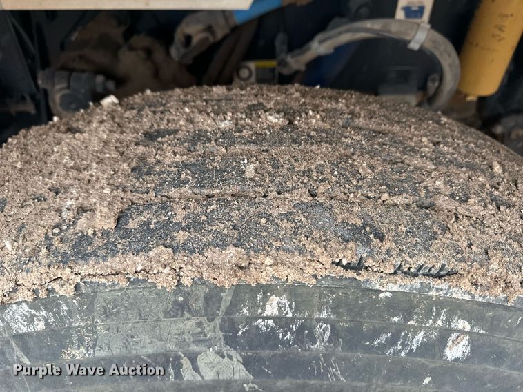 image for item EK9934 2005 Peterbilt 379 semi truck