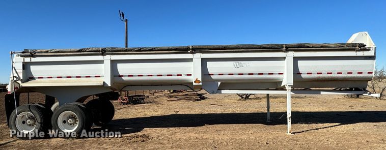 image for item GQ9226 2016 Clement Starlite end dump trailer