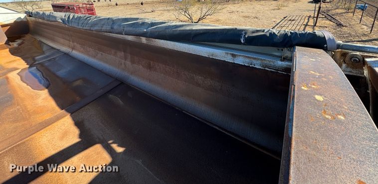 image for item GQ9226 2016 Clement Starlite end dump trailer