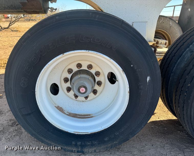 image for item GQ9226 2016 Clement Starlite end dump trailer