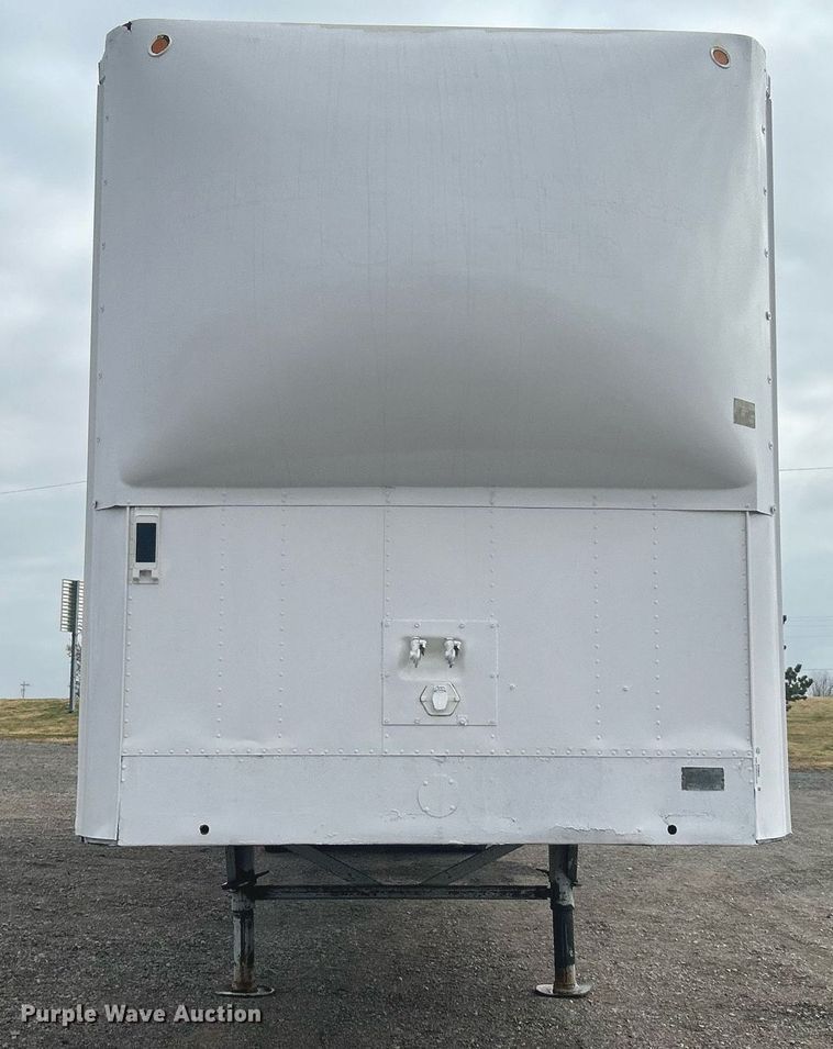 image for item KH9652 1983 Utility Trailer VS2DS dry van trailer