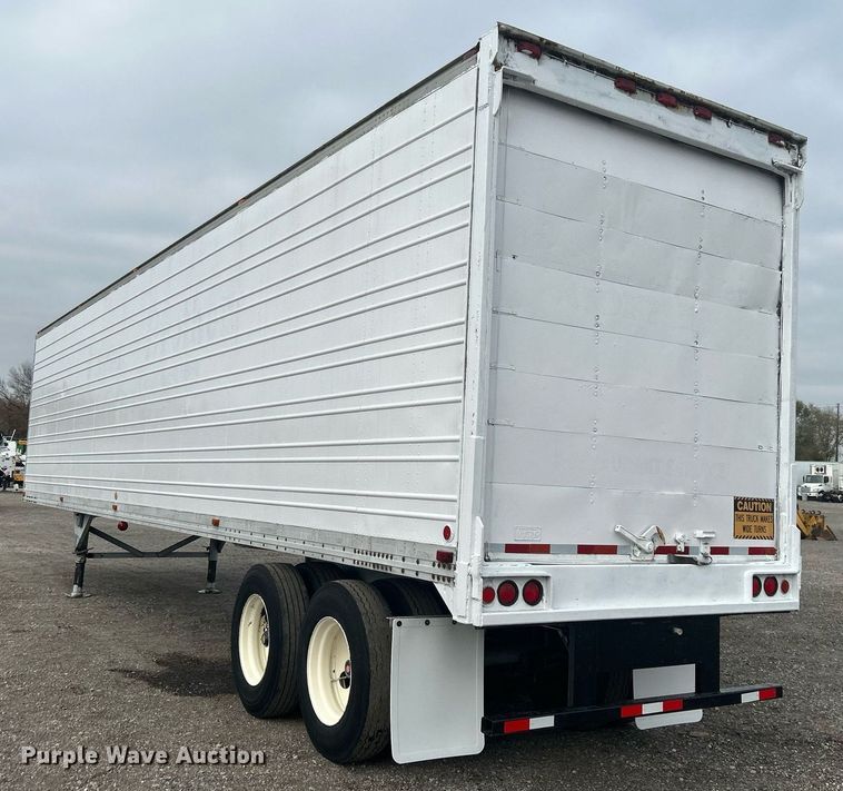 image for item KH9652 1983 Utility Trailer VS2DS dry van trailer