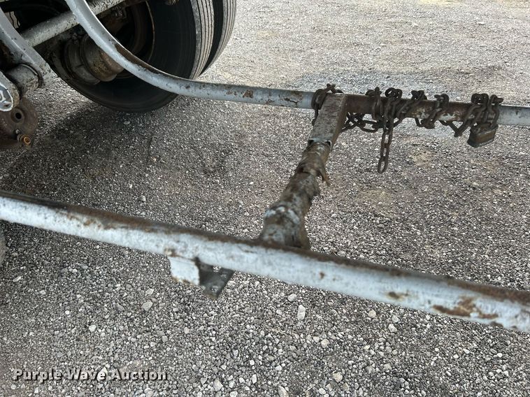 image for item KH9652 1983 Utility Trailer VS2DS dry van trailer