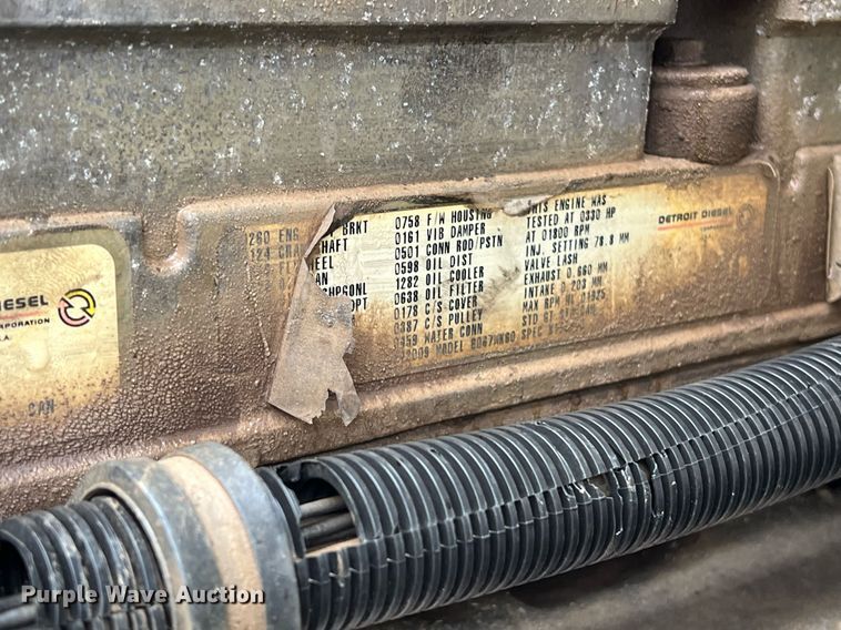 image for item KV9920 1994 White GMC semi truck