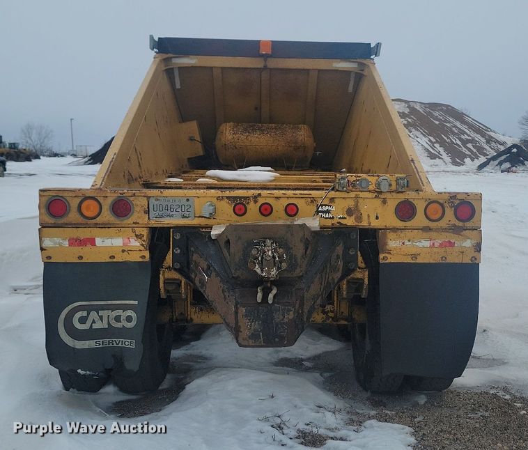 image for item LA9562 1997 Ranch Manufacturing bottom dump trailer