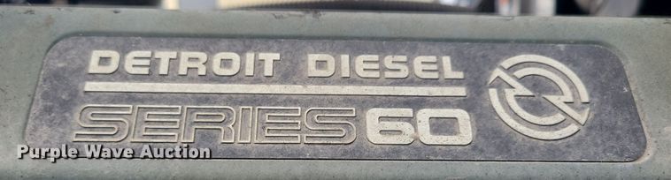 image for item LC9793 2005 Freightliner  FLD132 semi truck