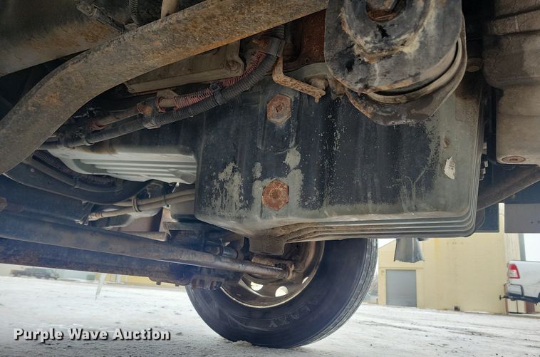 image for item LC9793 2005 Freightliner  FLD132 semi truck