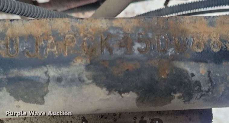 image for item LC9793 2005 Freightliner  FLD132 semi truck