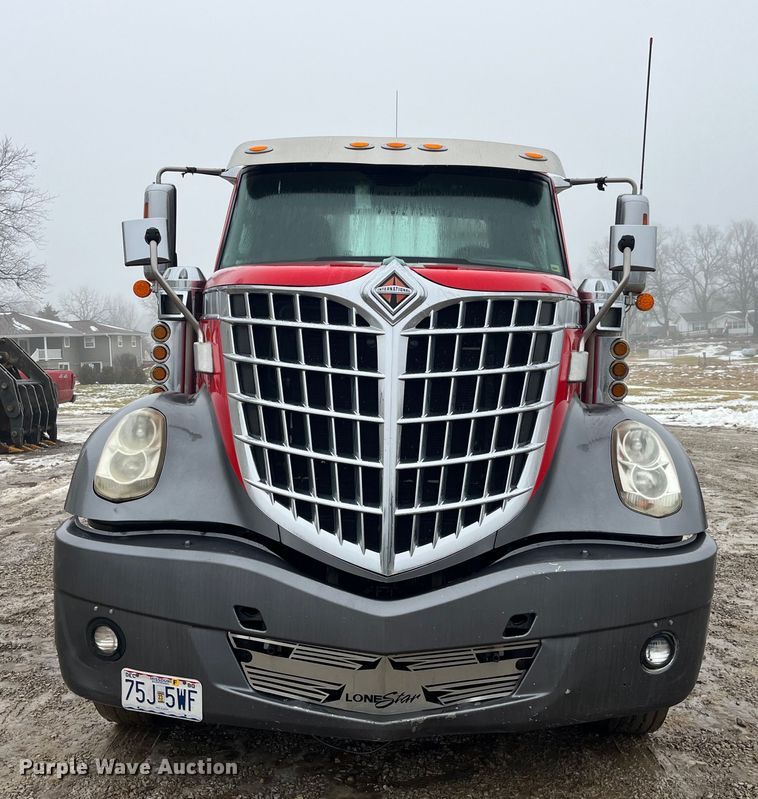 image for item LD9928 2010 International  Lonestar SFA  semi truck