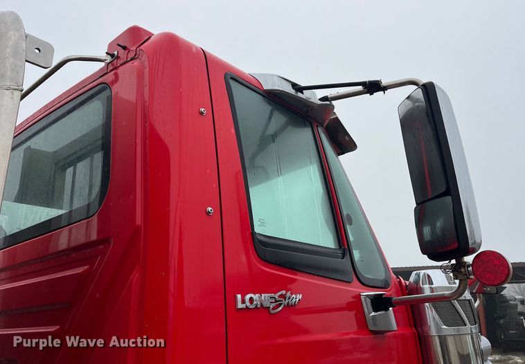 image for item LD9928 2010 International  Lonestar SFA  semi truck