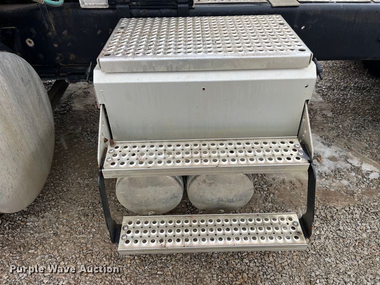 image for item LD9928 2010 International  Lonestar SFA  semi truck