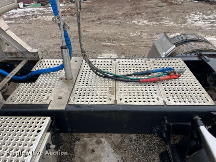 image for item LD9928 2010 International  Lonestar SFA  semi truck