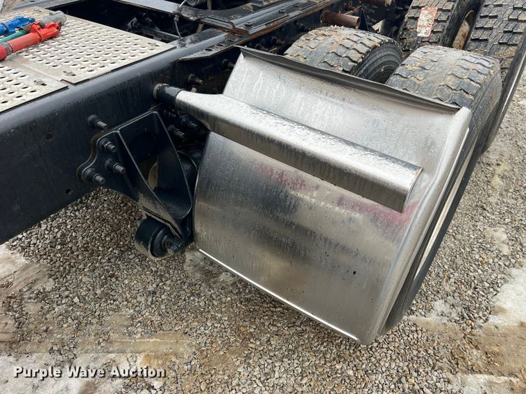 image for item LD9928 2010 International  Lonestar SFA  semi truck