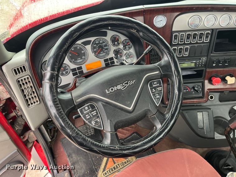 image for item LD9928 2010 International  Lonestar SFA  semi truck