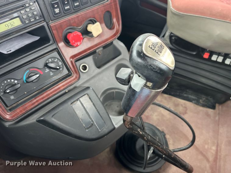 image for item LD9928 2010 International  Lonestar SFA  semi truck