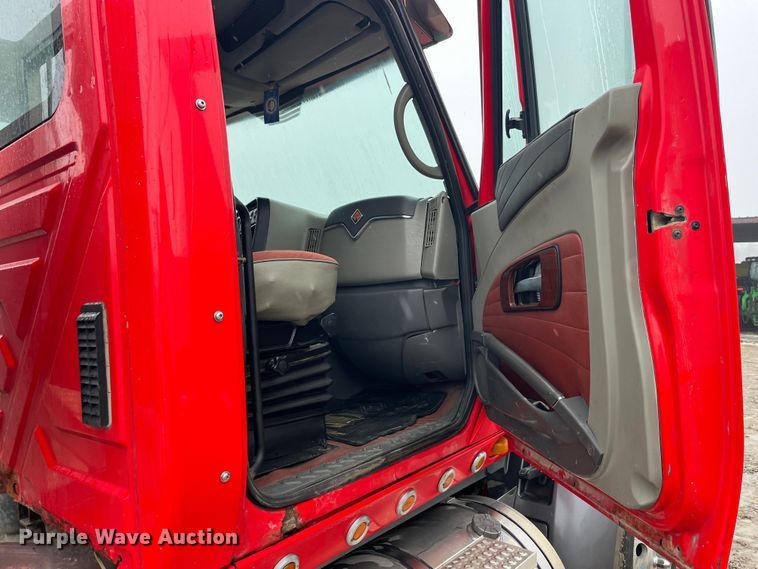 image for item LD9928 2010 International  Lonestar SFA  semi truck