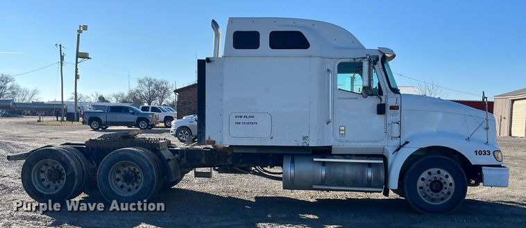 image for item LD9943 2007 International  9400i semi truck