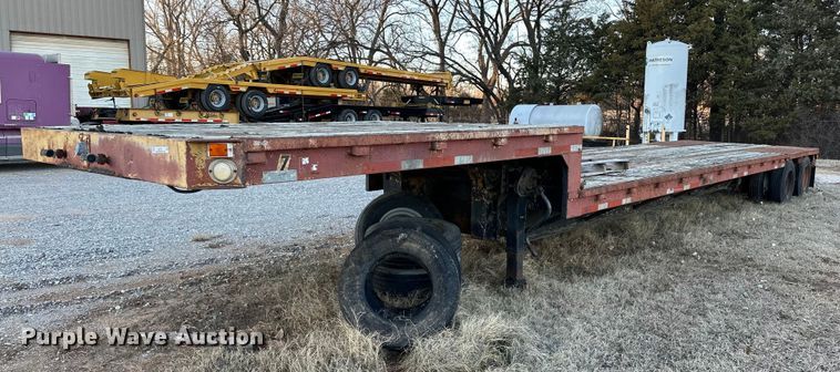 image for item LK9773 1978 Belshe T-10 drop deck trailer