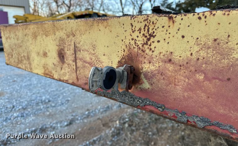 image for item LK9773 1978 Belshe T-10 drop deck trailer